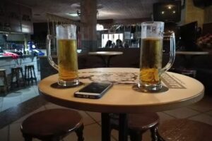 Bar de Copas la Guare&ntilde;a