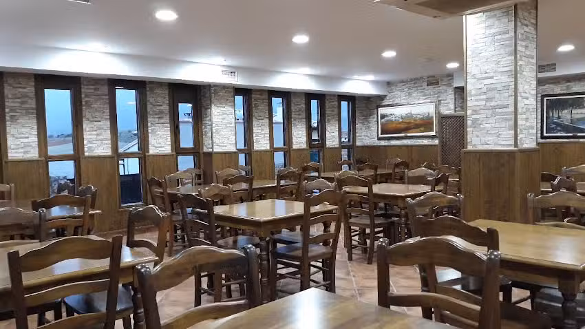 Bar de tapas la pen&uacute;ltima