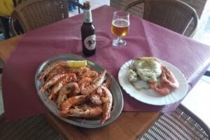 BAR DE TAPAS RESTAURANTE LA CURVA