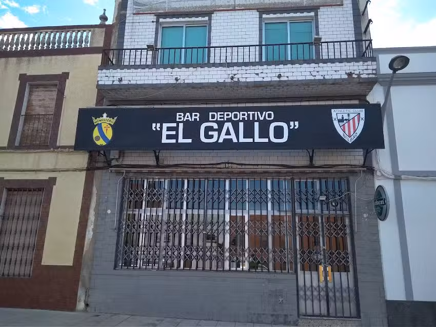 Bar deportivo &raquo; el Gallo &laquo;