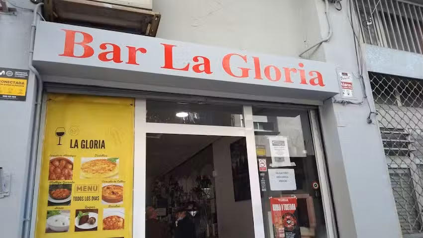 BAR DOMINICANO LA GLORIA