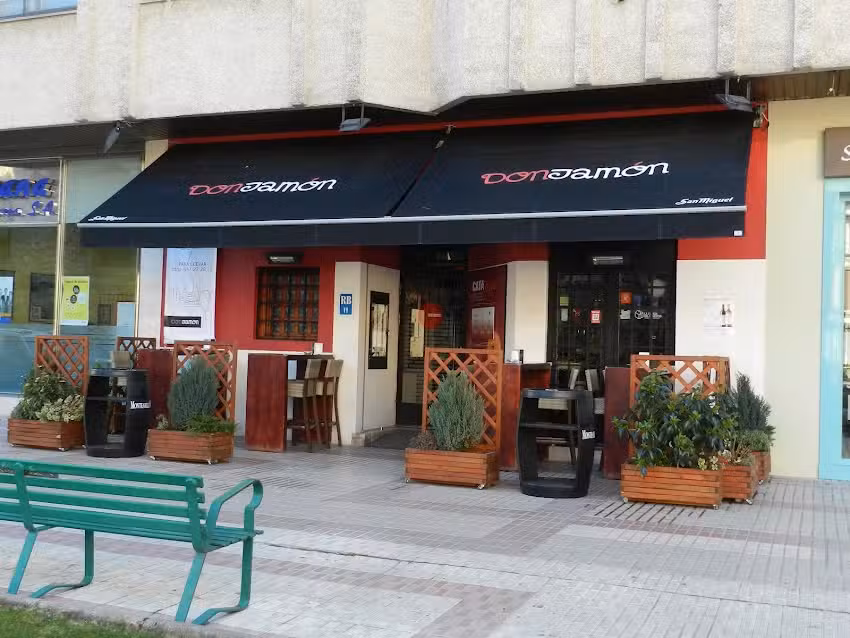 Bar Don Jam&oacute;n