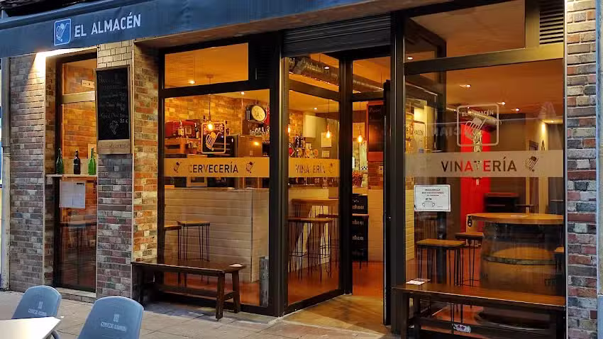 Bar El Almac&eacute;n