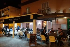 Bar El B&uacute;caro