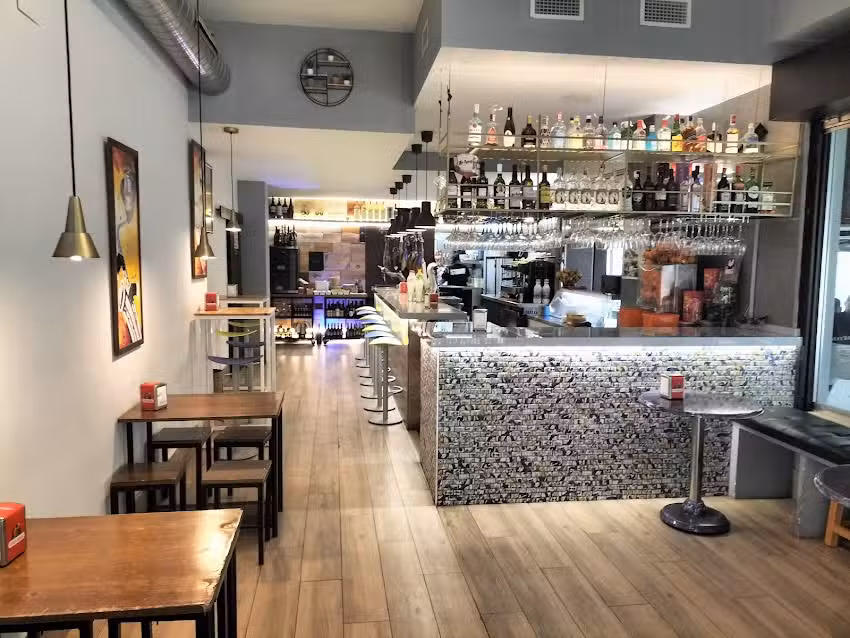 Bar El Cantinero Tapas