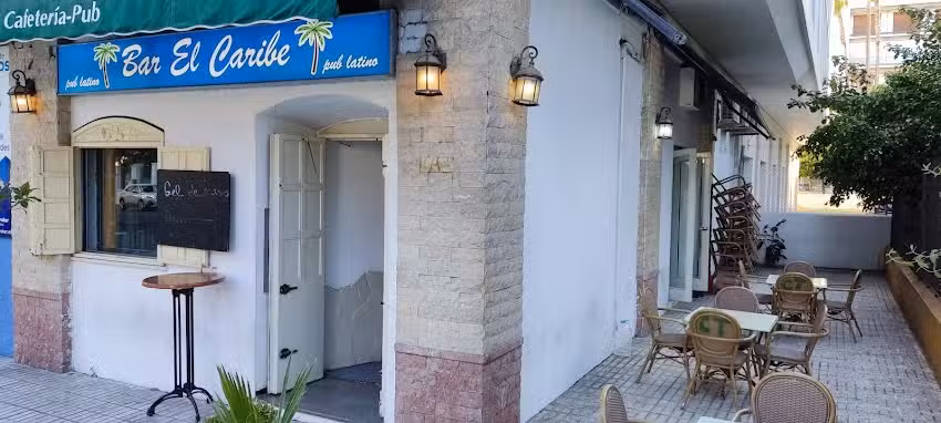 Bar El Caribe pub latino