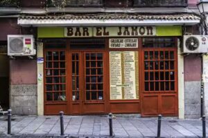 Bar El Jam&oacute;n