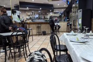 Bar El L&aacute;tigo