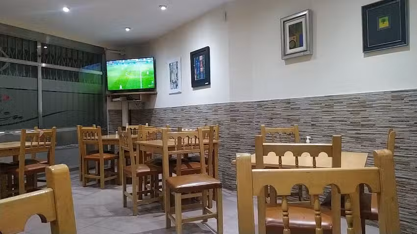 Bar El Monta&ntilde;&eacute;s