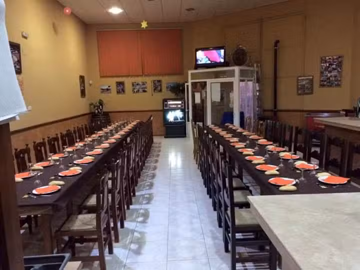 Bar El Pol&iacute;gono.