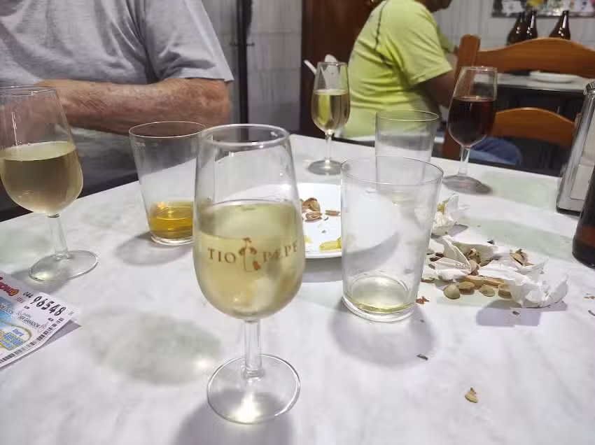 Bar El Que Faltaba