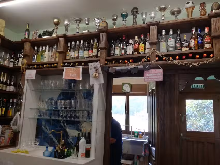 Bar &ndash; El Resbal&oacute;n &ndash; Tienda.