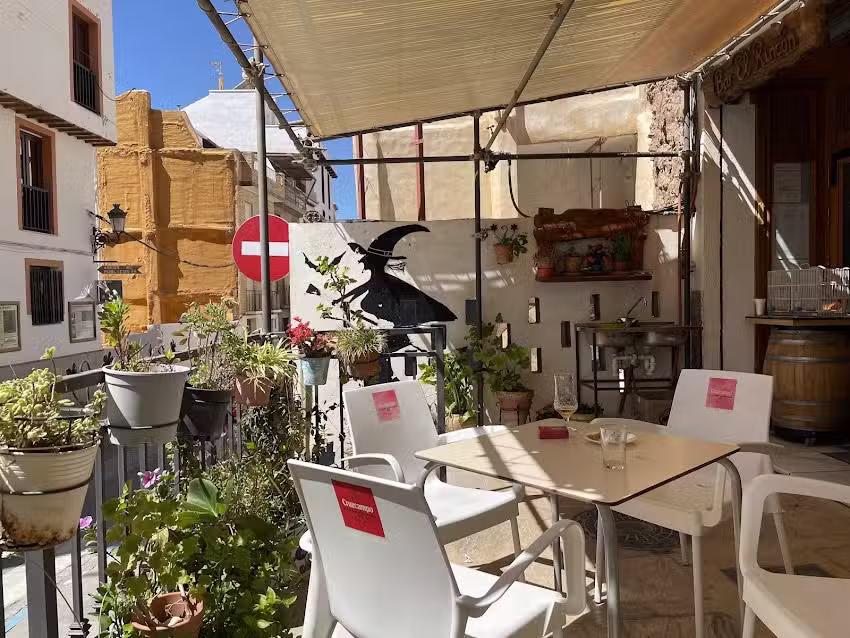 Bar El Rinc&oacute;n. Casa Zarani.