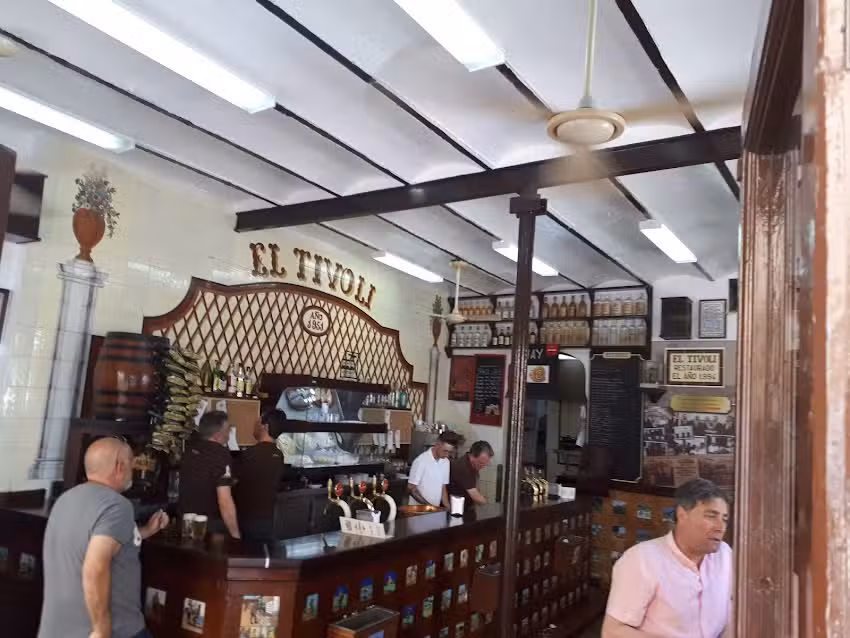 Bar El T&iacute;voli