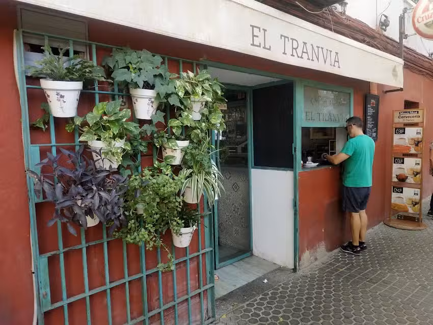Bar El Tranv&iacute;a