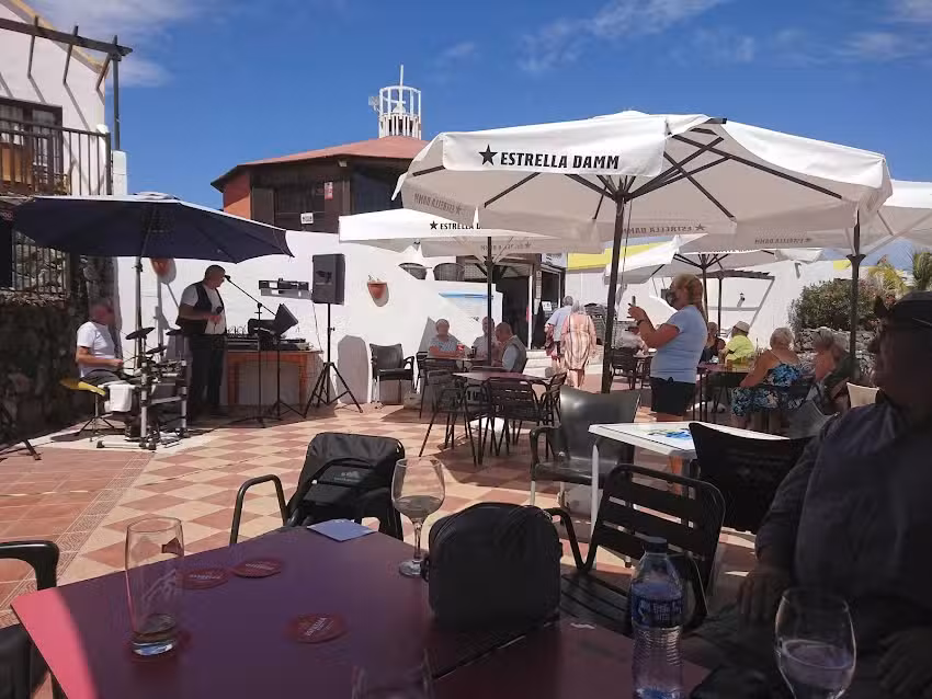 Bar Elite ( The Elite Pool Bar)