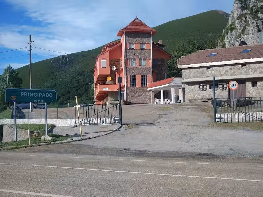 Bar en Puerto de Tarna