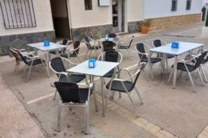 Bar Enix &laquo;Comida todo el d&iacute;a&raquo;