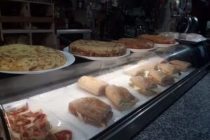 Bar Entre ca&ntilde;as y barros