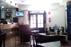 Bar entrebarriles