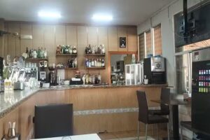 Bar estaci&oacute;n de autobuses