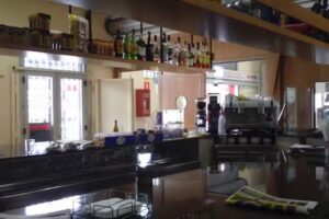 Bar Estacion De Renfe Castellbisbal RICARDO Y SILVIA