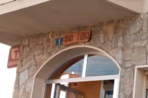 Bar &ndash; Estanco Tino (Bar In&eacute;s)