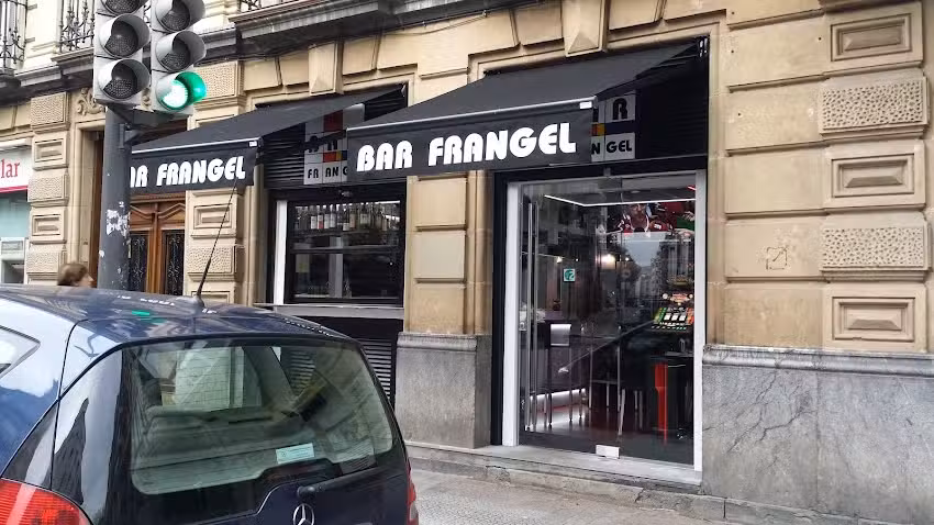 Bar Frangel
