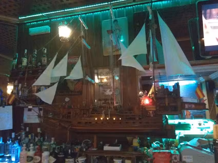 Bar Gale&oacute;n