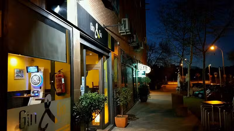 Bar Gin & Go