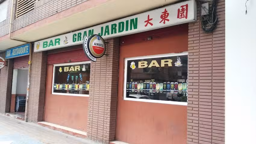 BAR GRAN JARD&Iacute;N.