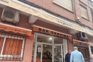 Bar Gravina