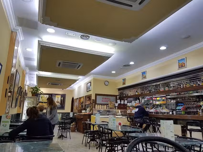 Bar Guarapo 1