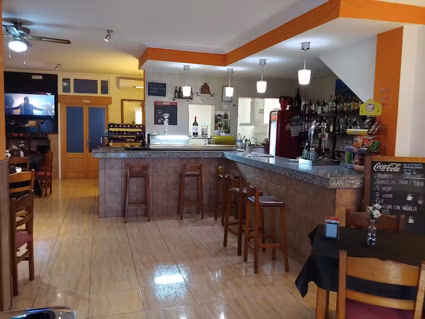 Bar Hamburgueseria Puigserver