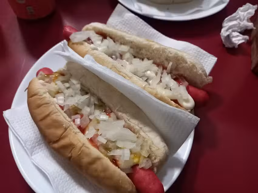 Bar Hamburgueser&iacute;a Vamos pa&acute;la esquina