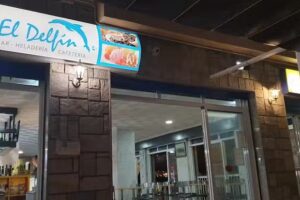 Bar helader&iacute;a cafeter&iacute;a &laquo;El delf&iacute;n&raquo;