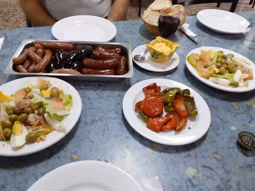 Bar Hermanos Punzano