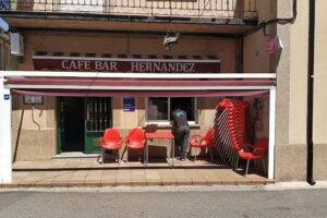 Bar Hern&aacute;ndez