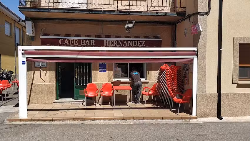 Bar Hern&aacute;ndez