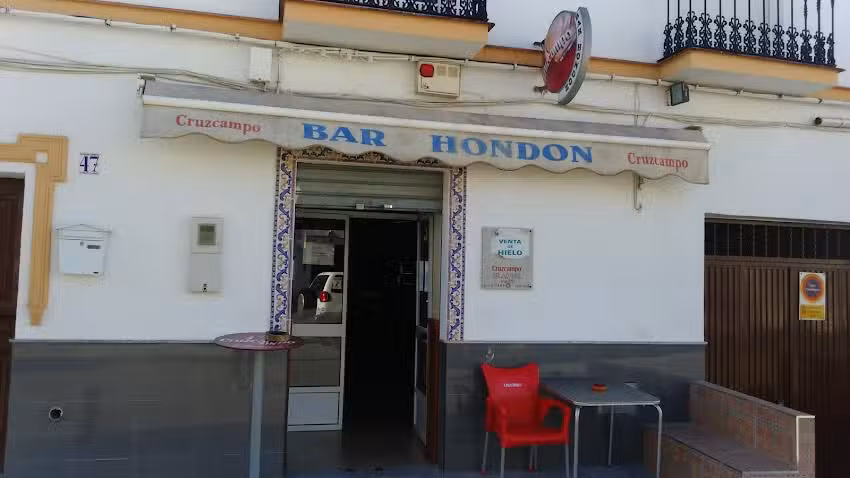Bar Hondon