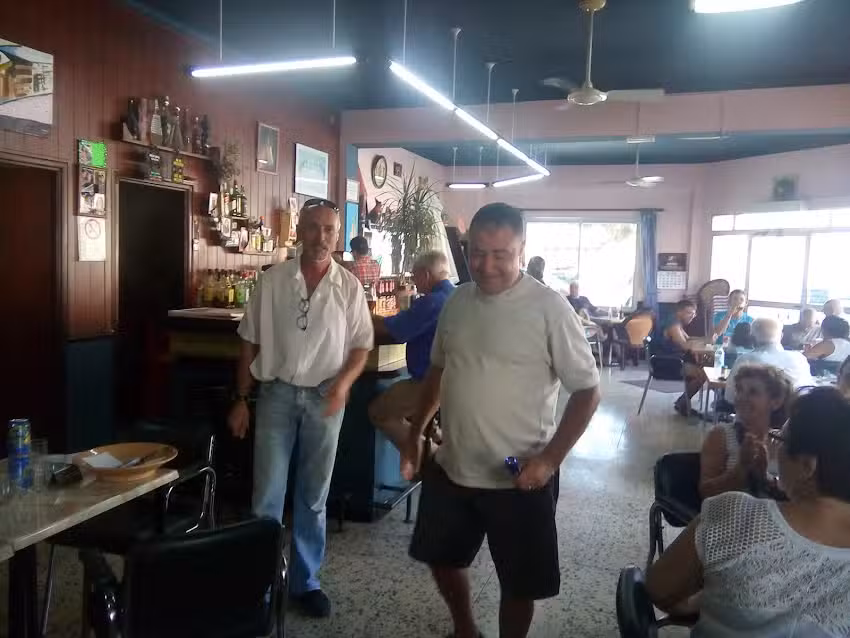 Bar Industrial (Can Campillo)