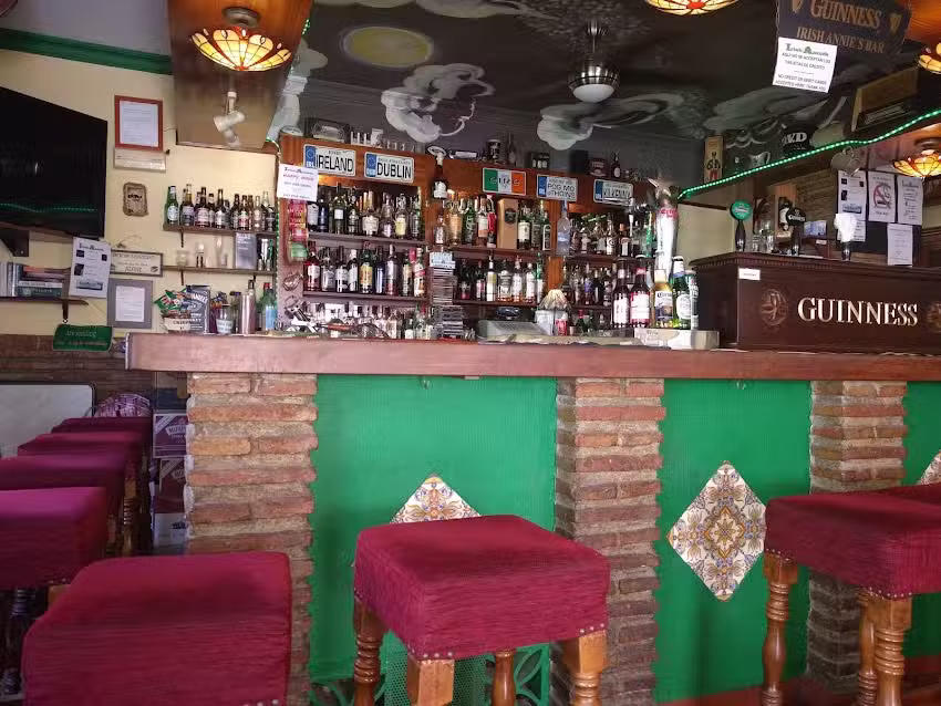 Bar Irish Annie&rsquo;s