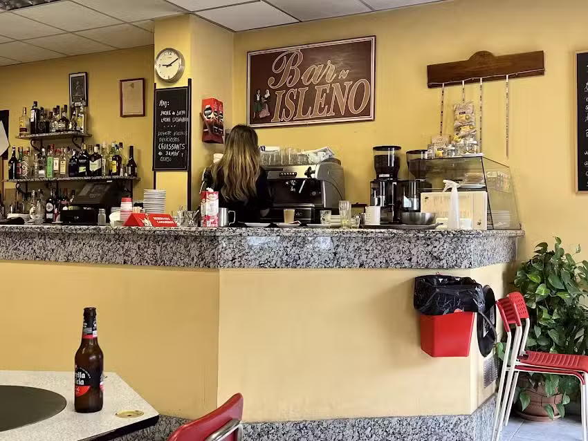 Bar Isle&ntilde;o