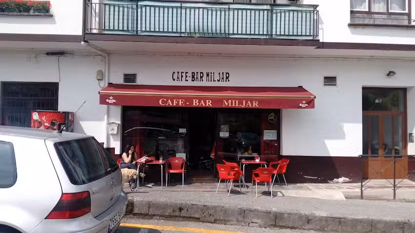 BAR IZEA