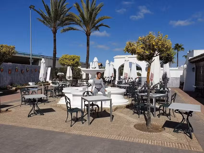 Bar Jam&oacute;n