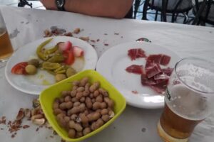 BAR JOVENS (KA LUIS Y INMA)