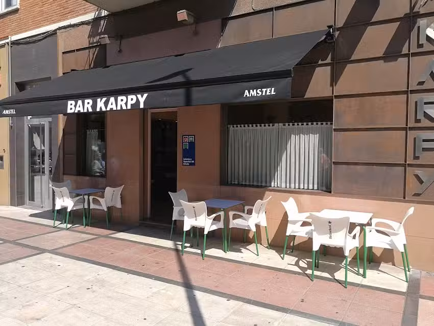Bar Karpy