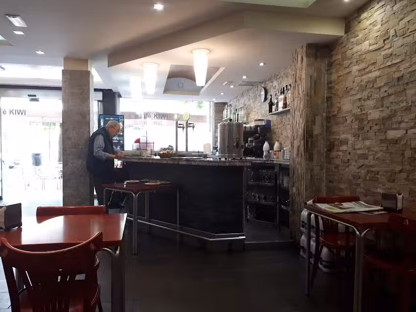 Bar kiwi