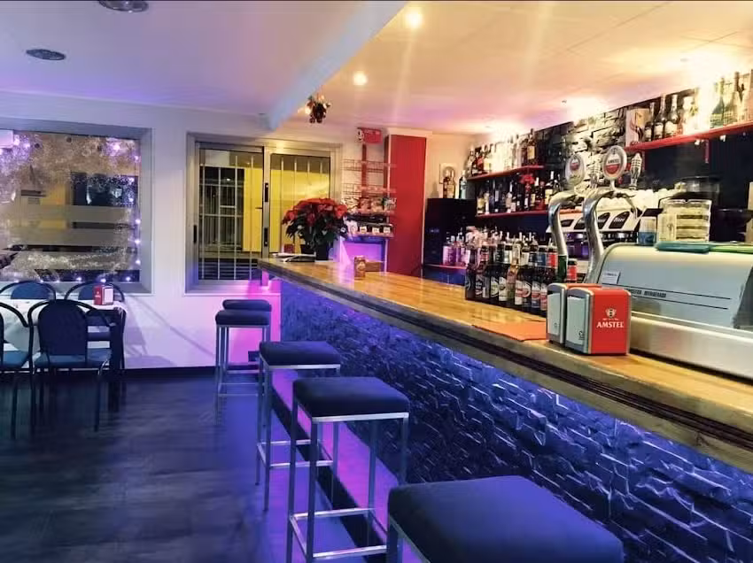 Bar L&rsquo;Entr&agrave; 2