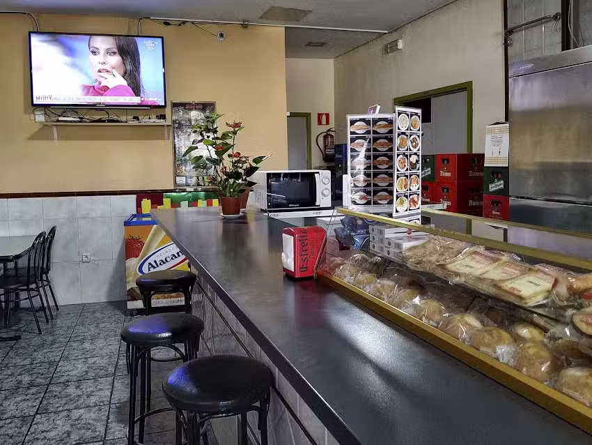 Bar L&raquo; Estoneta